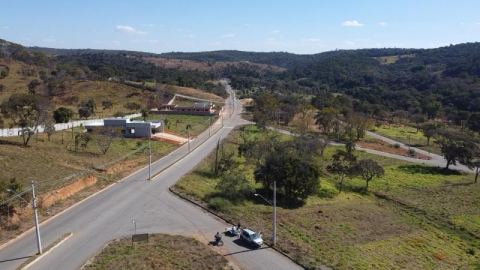 Terreno com vista definitiva em condomínio de luxo de Lagoa Santa